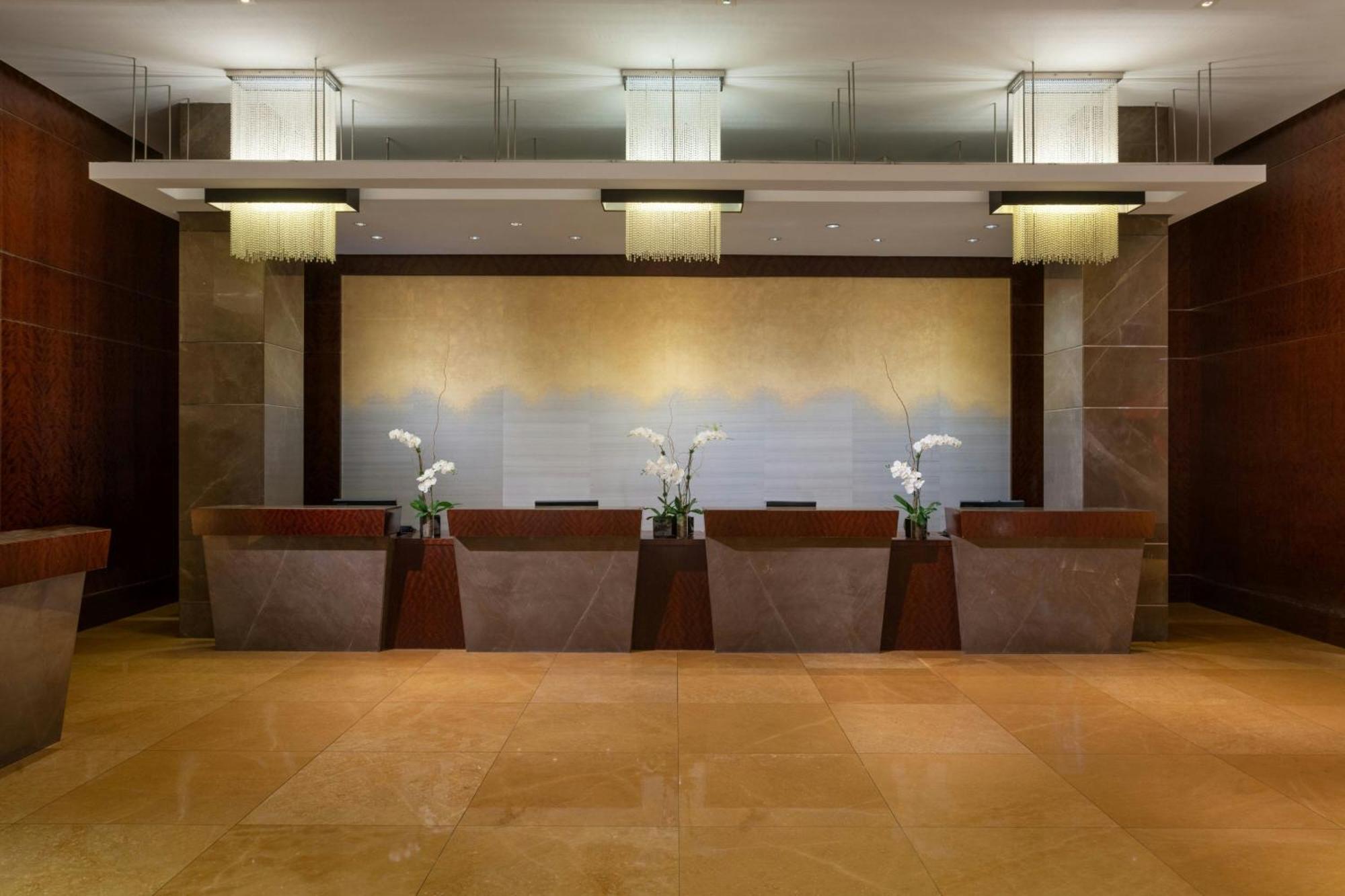 Jw Marriott Marquis Miami Hotel Exterior photo
