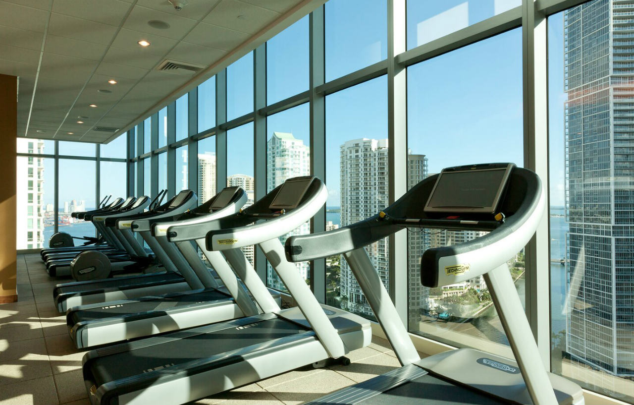 Jw Marriott Marquis Miami Hotel Exterior photo